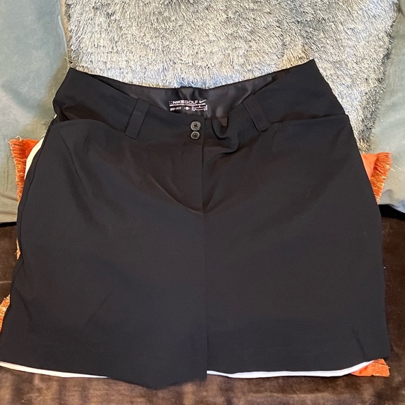 Two NikeGolf skirts/skorts - Picture 6 of 7
